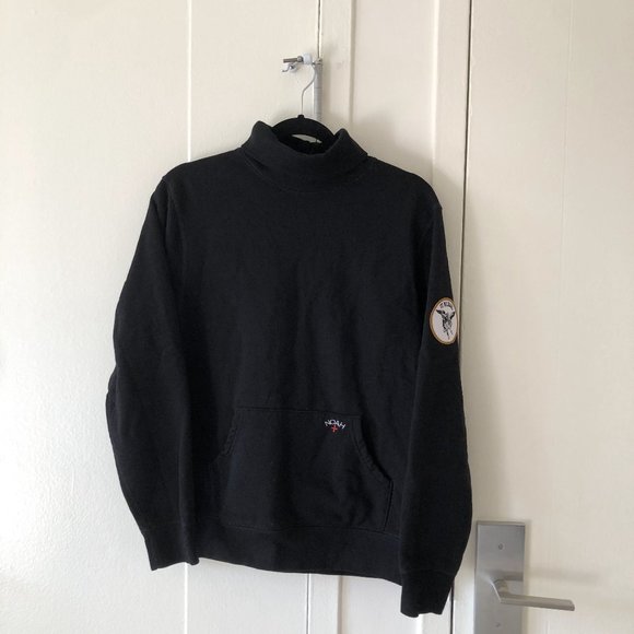 Noah St. Michael Turtleneck - Picture 1 of 4
